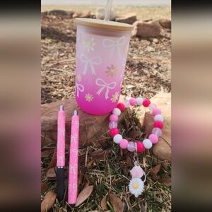 Pink Ombre Tumbler with Bow Design